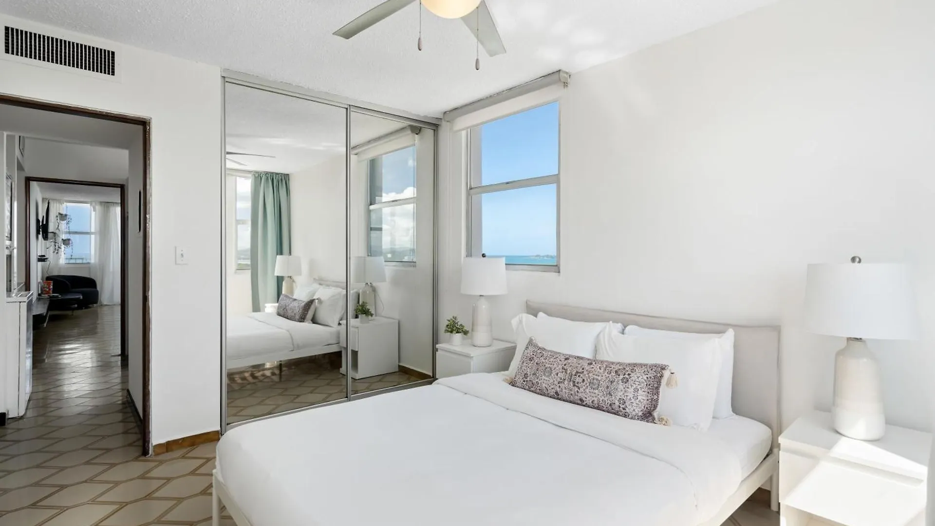 Beachfront Isla Verde Beach Balcony View Pool Σαν Χουάν 0*,  Πουέρτο Ρίκο