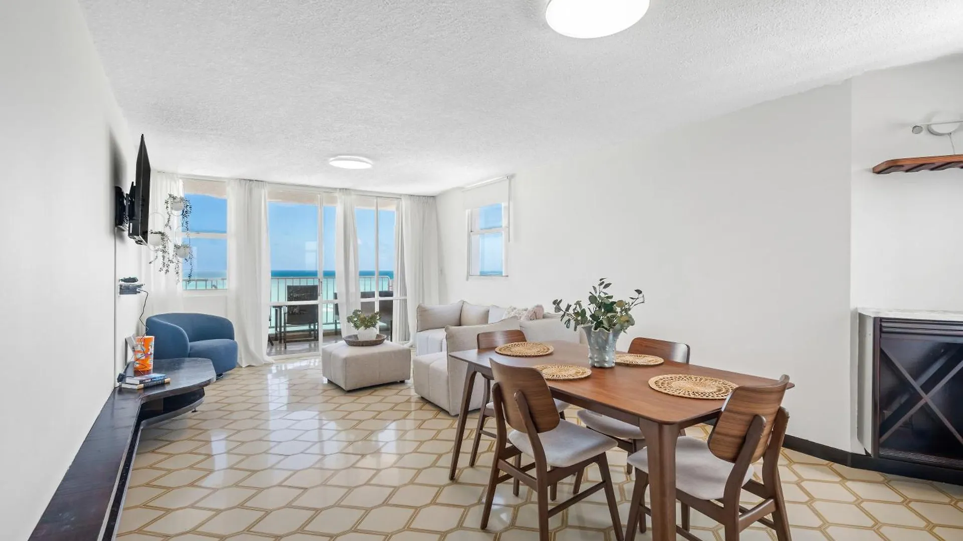 Apartment Beachfront Isla Verde Beach Balcony View Pool San Juan Puerto Rico