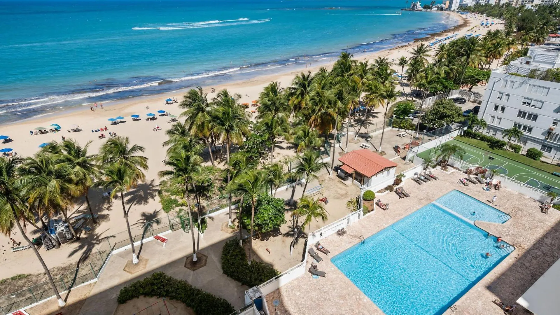 Beachfront Isla Verde Beach Balcony View Pool San Juan